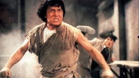 成龙花絮电影,揭秘动作巨星幕后的惊险瞬间